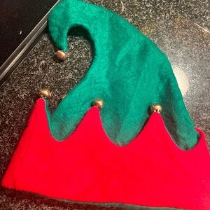 Elf jingle hat. Fun for kids or adults. Makes a great jingle sound. Super cute